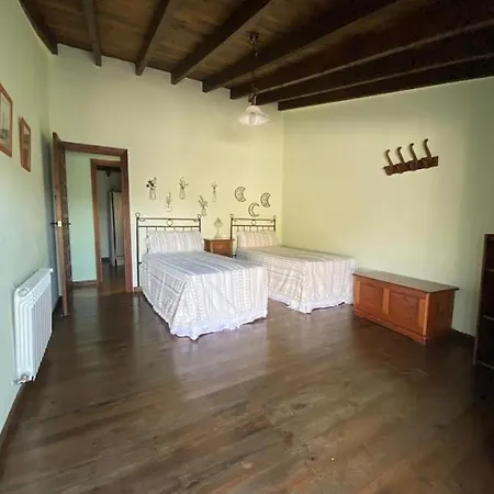 Espaciosa Y Elegante En Marines Holiday home